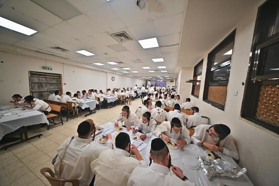 פתיחת הזמן בישיבת המתמידים