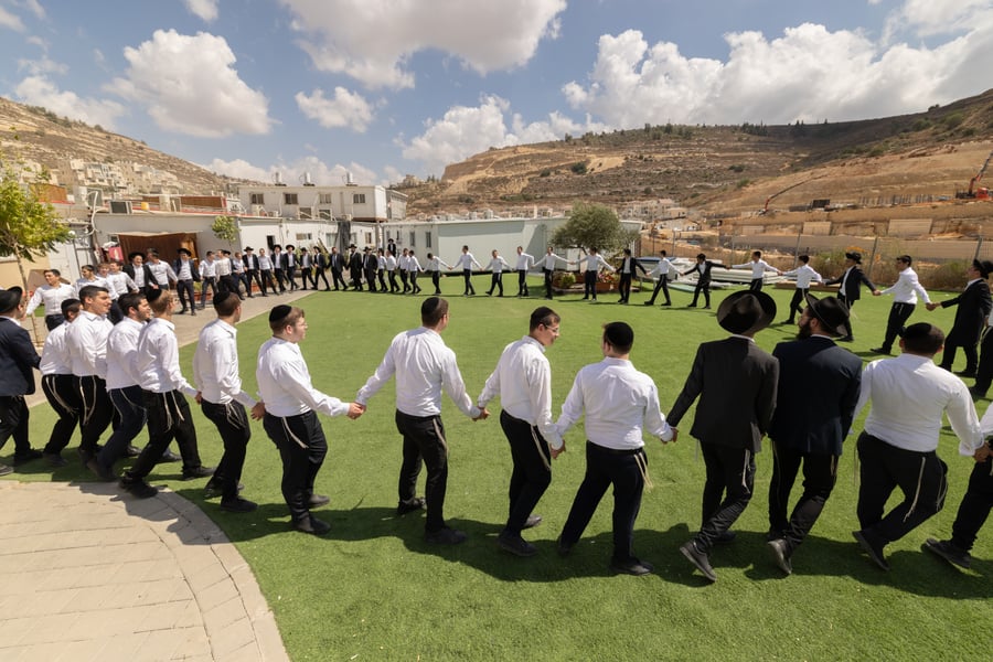 פתיחת הזמן בישיבת 'מגדל עוז'