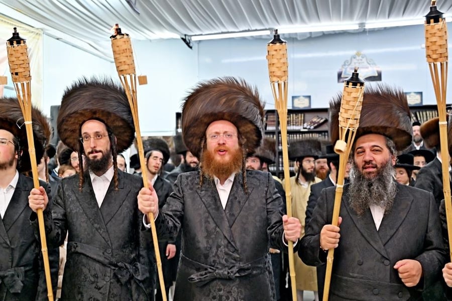 ימי החג בחצר ספינקא בית שמש